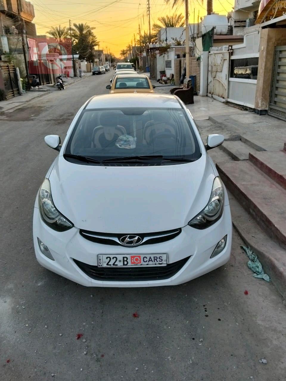 Hyundai Elantra